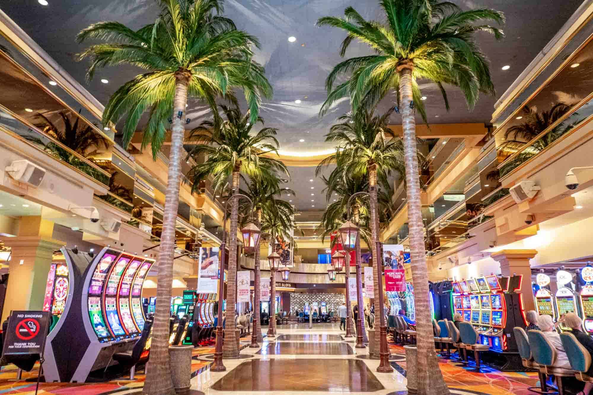 Slot Makinelerinde Şansın Kilidini Açmak